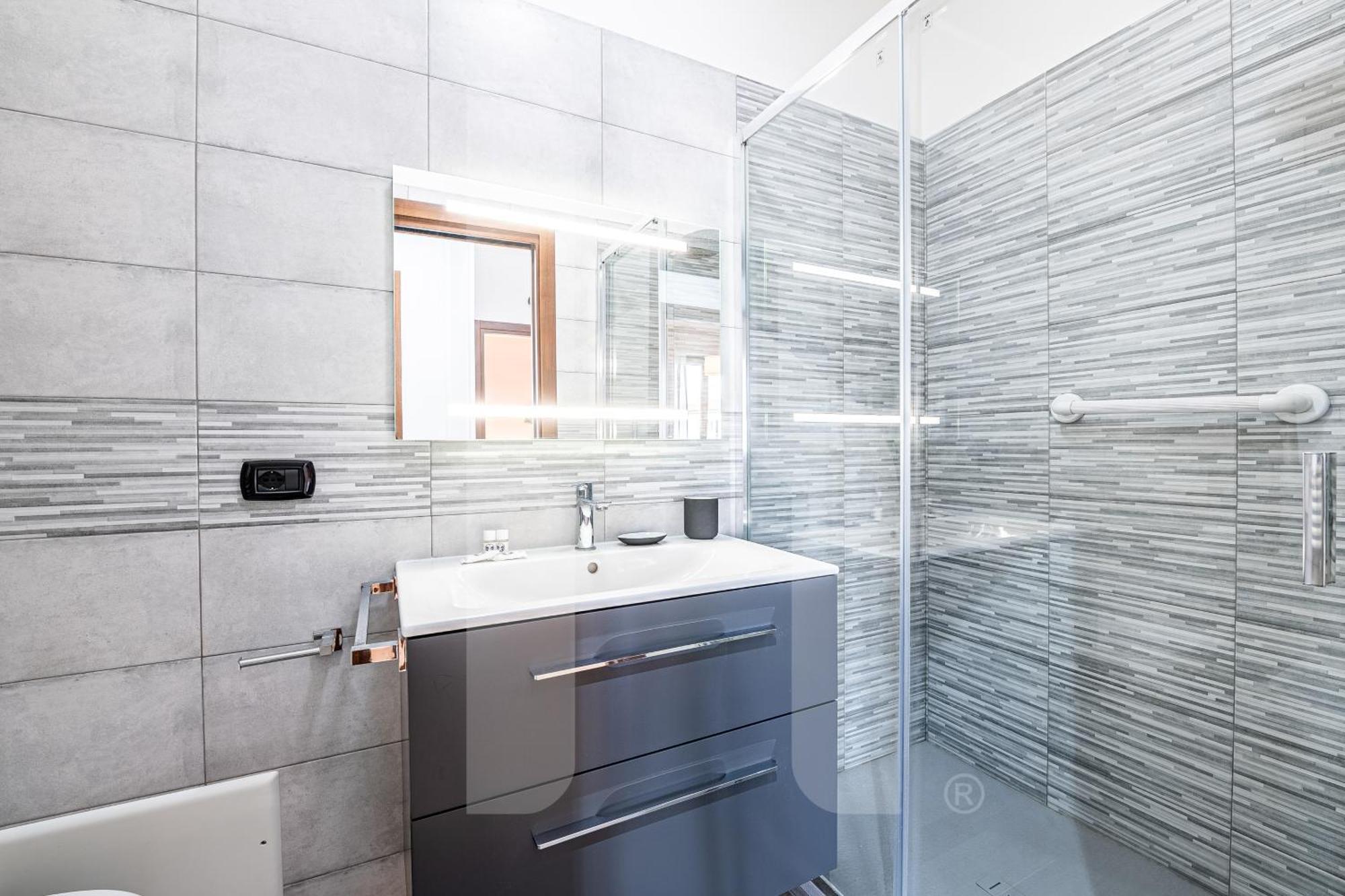 Homiday - Pisa - Elegant Apartment- 3 Camere 2 Bagni エクステリア 写真